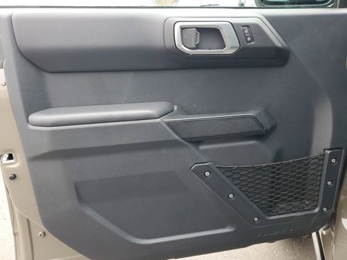 New 2026 Ford Bronco Badlands image 24