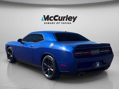 Used 2021 Dodge Challenger GT w/ Performance Handling Group RWD image 4