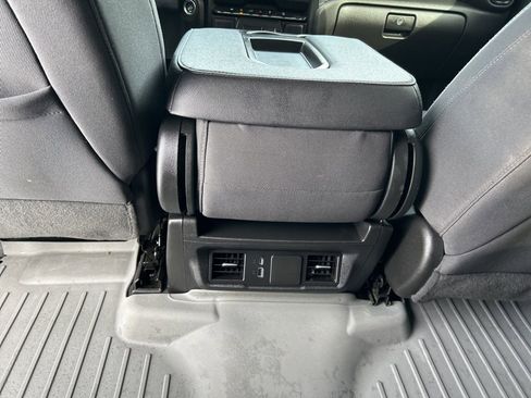 Used 2024 Chevrolet Silverado 1500 Custom Trail Boss image 34