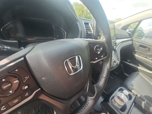 Used 2024 Honda Odyssey EX-L image 7