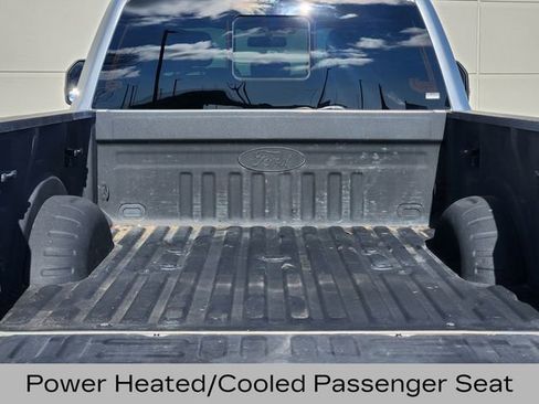 Used 2019 Ford F350 Lariat image 19