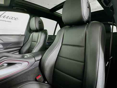 Used 2023 Mercedes-Benz GLE 450 4MATIC w/ AMG Line Exterior image 20