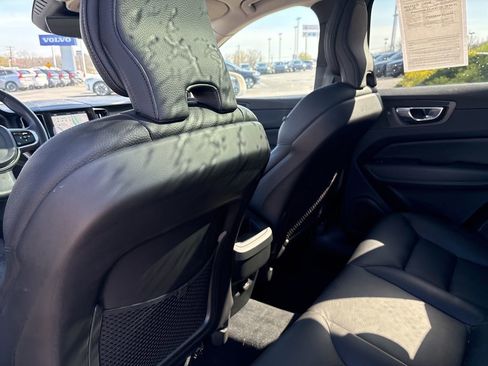 Used 2023 Volvo XC60 B5 Plus w/ Climate Package AWD/4WD image 29