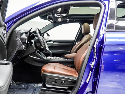 Used 2022 Alfa Romeo Stelvio Ti image 35