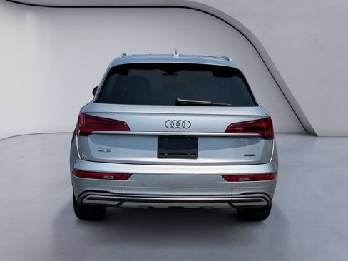 Used 2021 Audi Q5 2.0T Premium Plus w/ Premium Plus Package AWD/4WD image 4