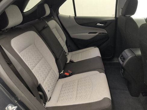 Used 2023 Chevrolet Equinox LT FWD image 19