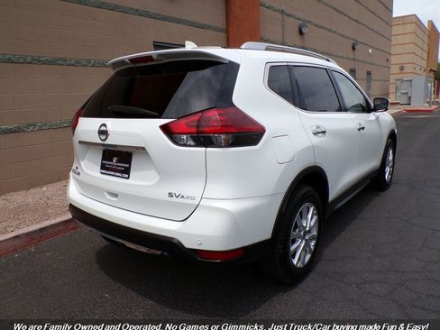 Used 2020 Nissan Rogue SV AWD/4WD image 6