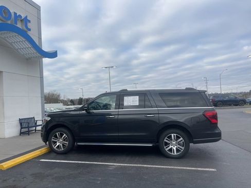 Used 2023 Ford Expedition Max Limited image 28