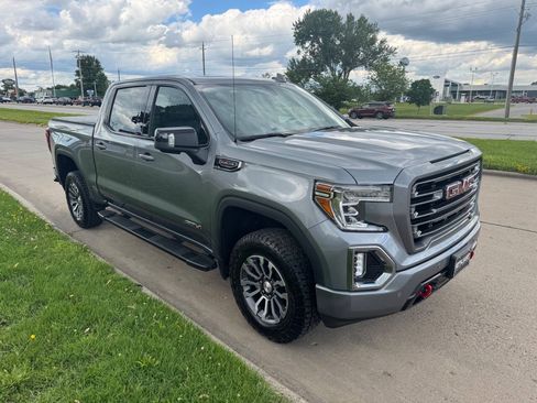 Used 2020 GMC Sierra 1500 AT4 w/ AT4 Premium Package AWD/4WD image 7