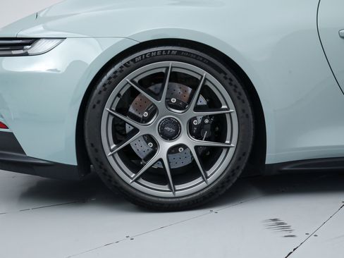 Used 2024 Porsche 911 GT3 RS RWD image 38