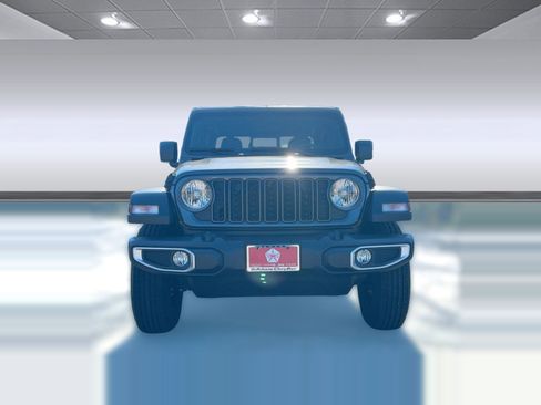 New 2026 Jeep Gladiator Sport image 5