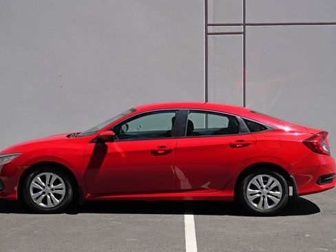 Used 2018 Honda Civic LX image 38
