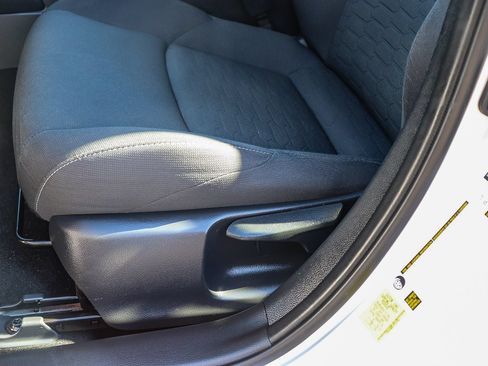 Certified 2023 Toyota Corolla SE FWD image 27