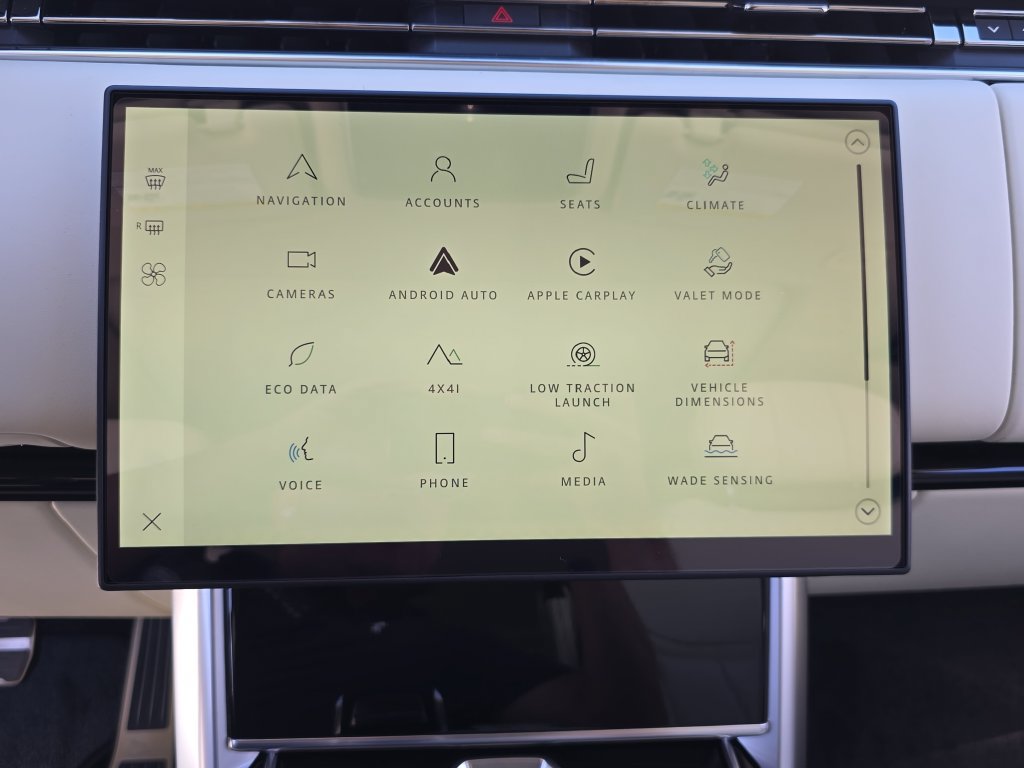 New 2026 Land Rover Range Rover SE AWD/4WD image 23