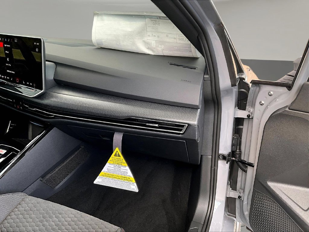 New 2026 Volkswagen GTI SE FWD image 24