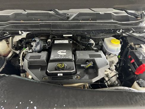 Used 2024 RAM 2500 Laramie AWD/4WD image 23