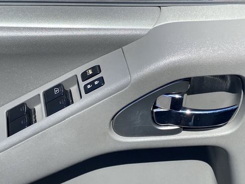 Used 2014 Nissan Frontier SV RWD image 13