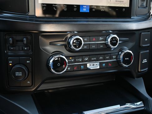 Used 2026 Ford F450 Lariat image 21