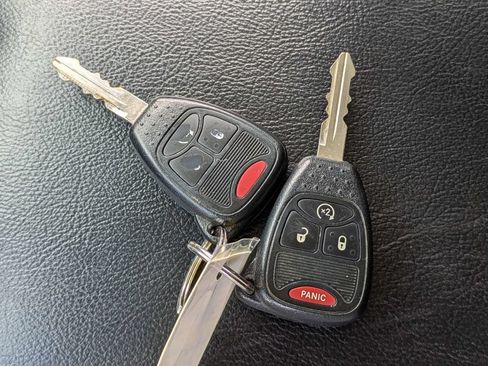 Used 2014 Jeep Wrangler Unlimited Sahara AWD/4WD image 27