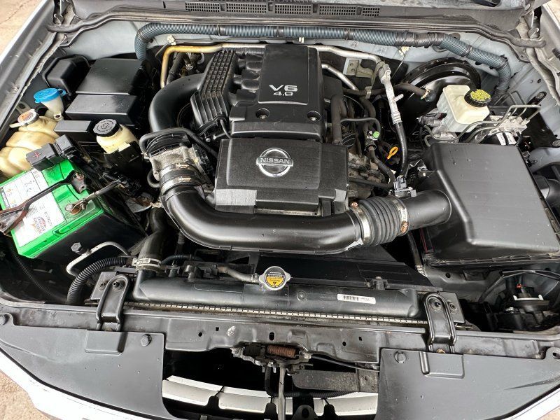 Used 2011 Nissan Pathfinder S AWD/4WD image 20