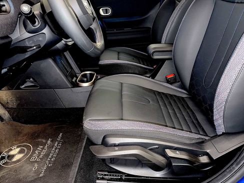 Certified 2025 MINI Cooper S image 10