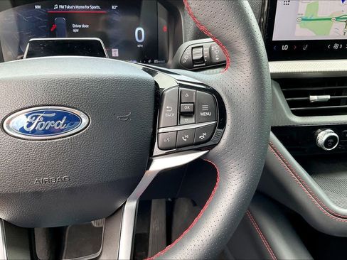 Used 2025 Ford Explorer ST-Line RWD image 24
