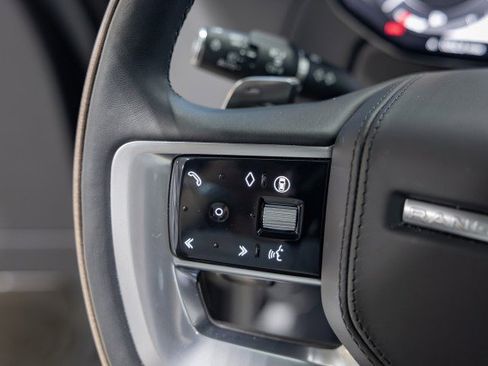 Used 2025 Land Rover Range Rover Autobiography image 31