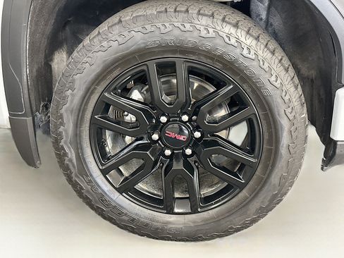 Used 2024 GMC Sierra 1500 Elevation AWD/4WD image 35