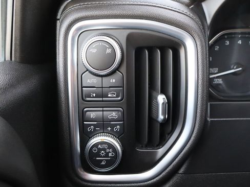 Used 2019 GMC Sierra 1500 SLT w/ SLT Premium Package image 31