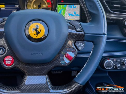 Used 2018 Ferrari 488 Spider image 13