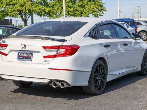 Used 2019 Honda Accord Touring image 27