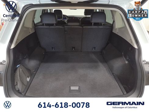 Certified 2024 Volkswagen Tiguan SE w/ Panoramic Sunroof Package AWD/4WD image 20