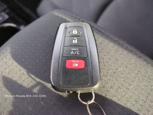 Used 2022 Toyota Prius Prime LE image 30