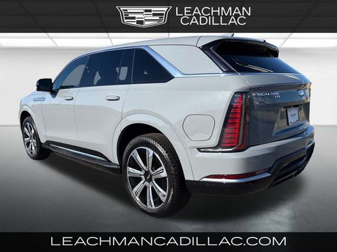 New 2026 Cadillac Escalade IQ Luxury 2 w/ LPO, Floor Liner Package image 6