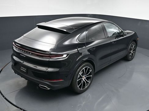 New 2026 Porsche Cayenne Coupe AWD/4WD image 16