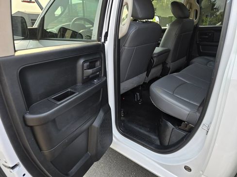 Used 2018 RAM 1500 Tradesman w/ Protection Group AWD/4WD image 11