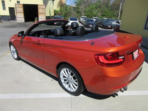 Used 2016 BMW 228i xDrive Convertible image 32