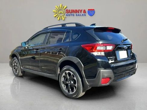 Used 2021 Subaru Crosstrek 2.0i Premium w/ Moonroof Package image 6