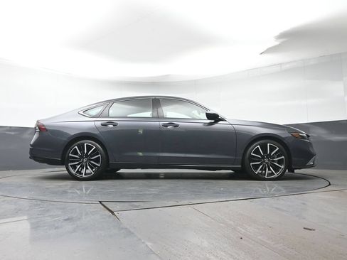 Used 2023 Honda Accord Touring image 35