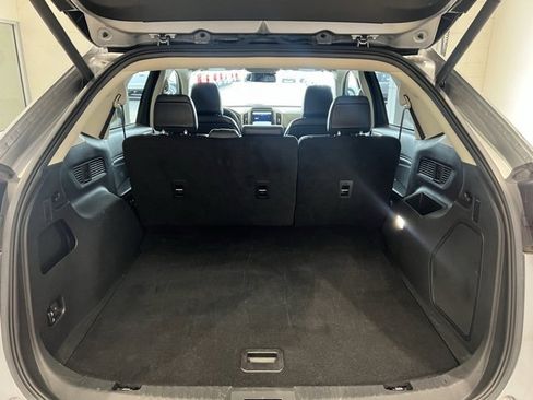 Used 2023 Ford Edge Titanium image 24