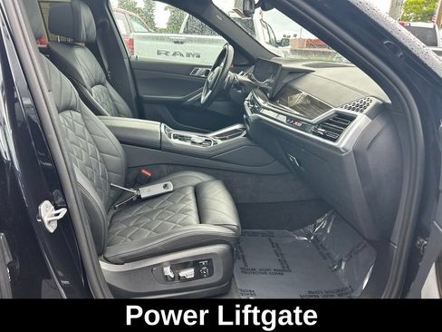 Used 2025 BMW X6 xDrive40i w/ Climate Comfort Package AWD/4WD image 23
