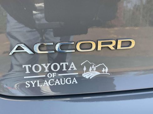 Used 2023 Honda Accord Sport image 11