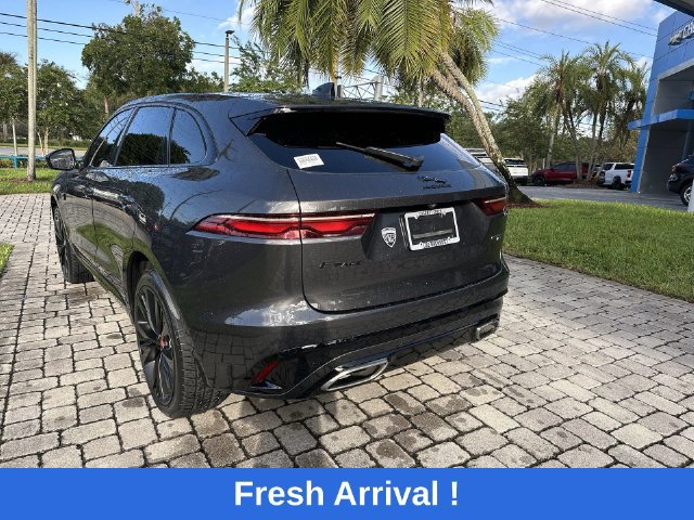 Used 2023 Jaguar F-PACE R-Dynamic S AWD/4WD image 35