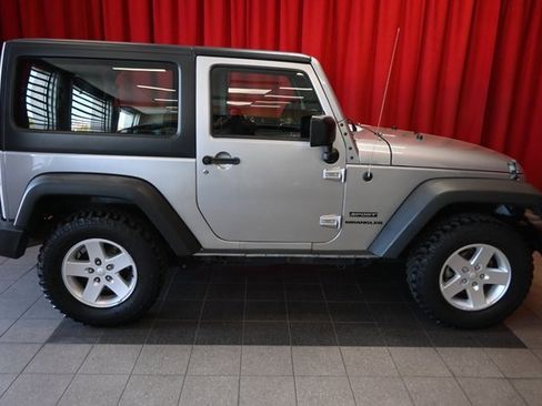 Used 2016 Jeep Wrangler Sport w/ Quick Order Package 24S image 8