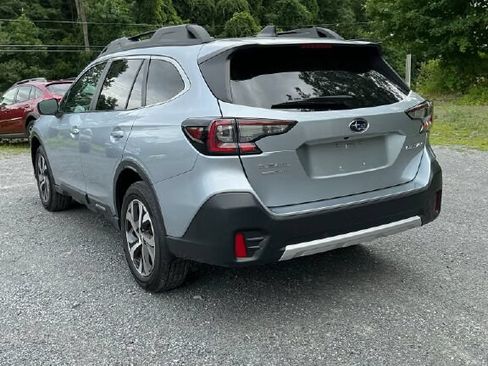 Used 2020 Subaru Outback Limited AWD/4WD image 3