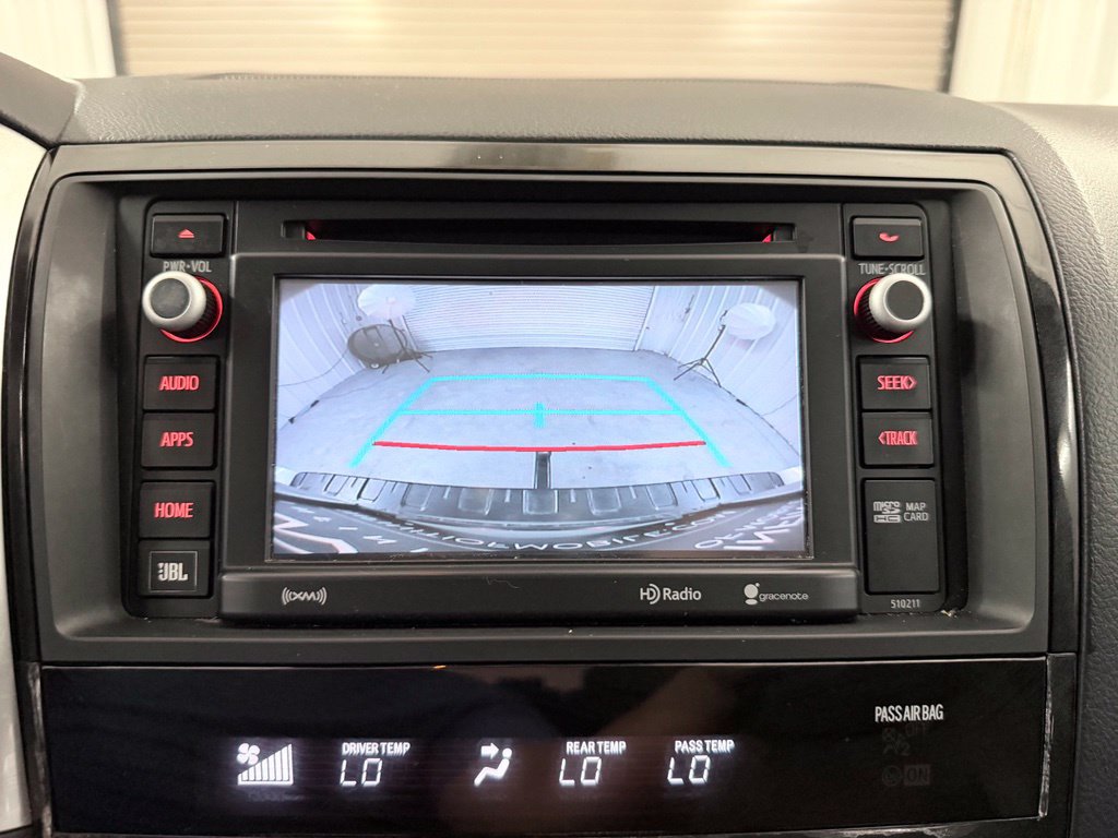 Used 2018 Toyota Sequoia Platinum AWD/4WD image 15