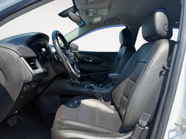 Used 2019 GMC Terrain SLT w/ Preferred Package FWD image 2