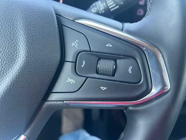 Used 2026 Chevrolet Trax LT w/ Driver Confidence Package FWD image 30