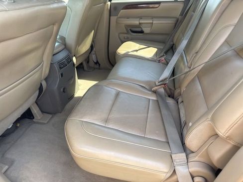 Used 2013 Nissan Armada Platinum AWD/4WD image 15