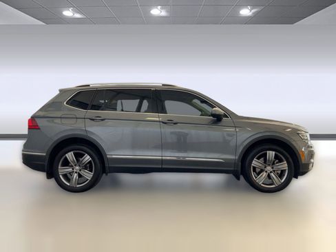 Used 2019 Volkswagen Tiguan SEL Premium image 8